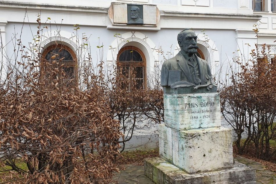 V OBRAZOCH: Budova bývalého gymnázia v Revúcej bude múzeom