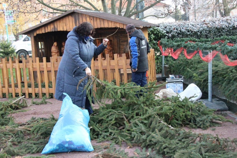 Vianočná výzdoba v Nových Zámkoch