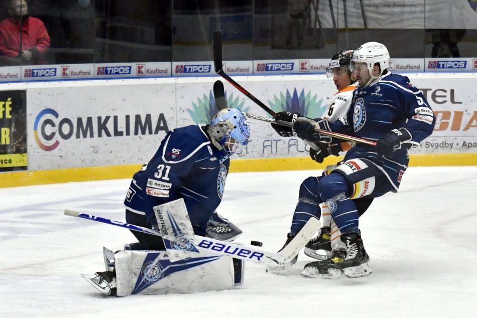 HK Dukla Ingema Michalovce - HK Nitra 2:4 v 22. kole