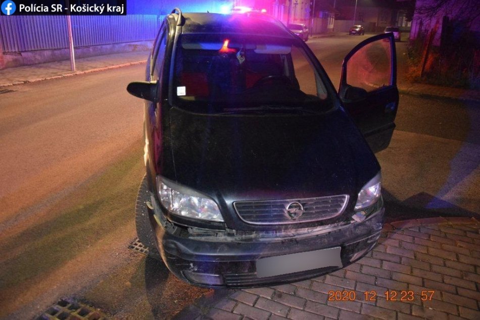 Obrazom: Maloletý nevodič si poriadne zavaril