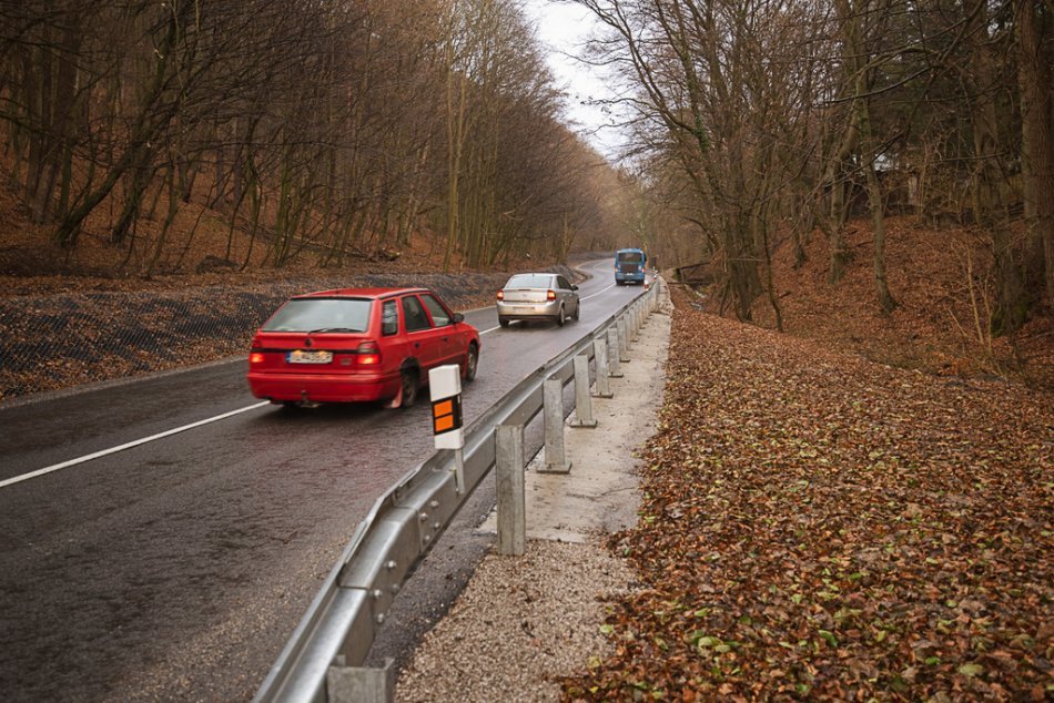 OBRAZOM: Rekonštrukcia cesty II/516 Trenčianska Teplá - Dežerice