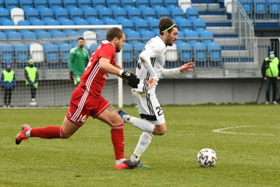 FC Nitra - AS Trenčín 1:2 v 18. kole