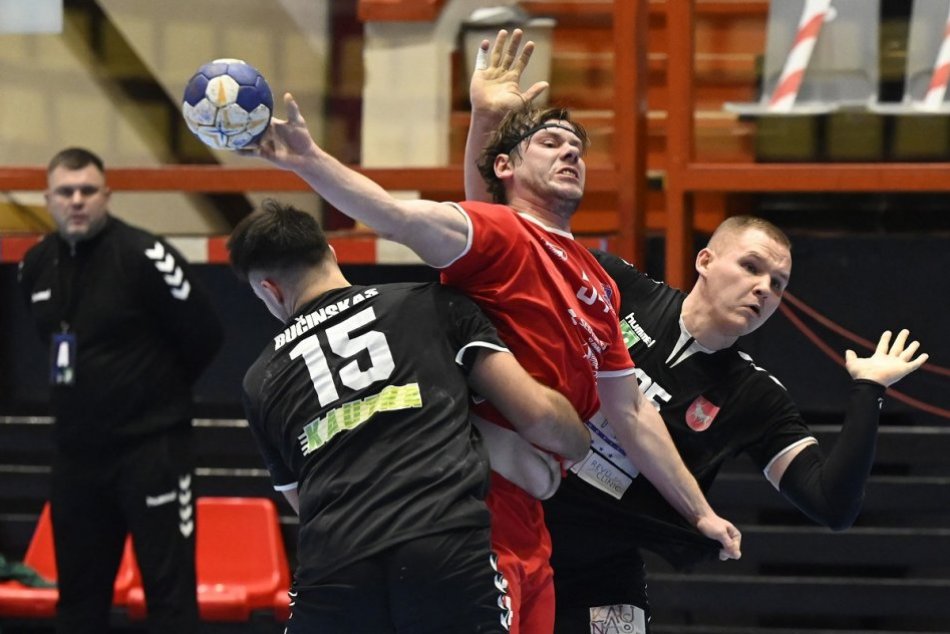 OBRAZOM: MŠK Považská Bystrica - Granitas-Karys Kaunas 28:28