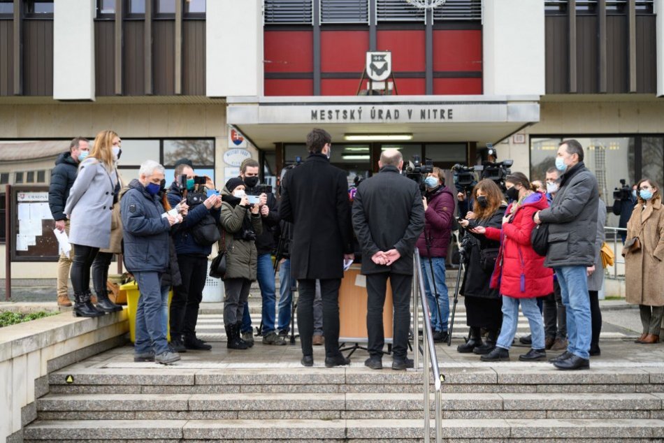 Brífing k záverom rokovania okresného krízového štábu