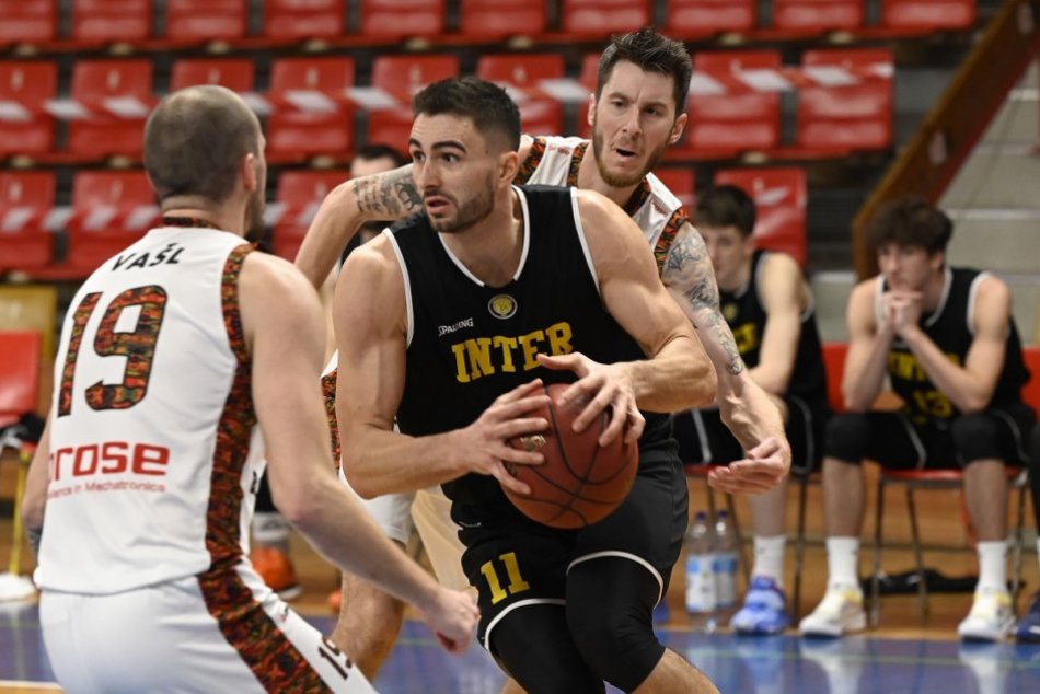 OBRAZOM: BC Prievidza - Inter Bratislava 86:80