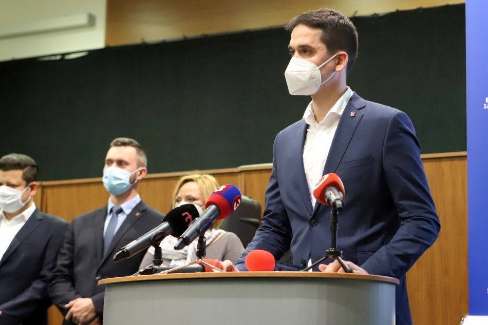 V OBRAZOCH: Predstavenie krajskej očkovacej stratégie