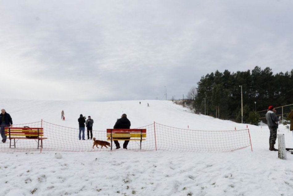 Zjazdovka v obci Čechy