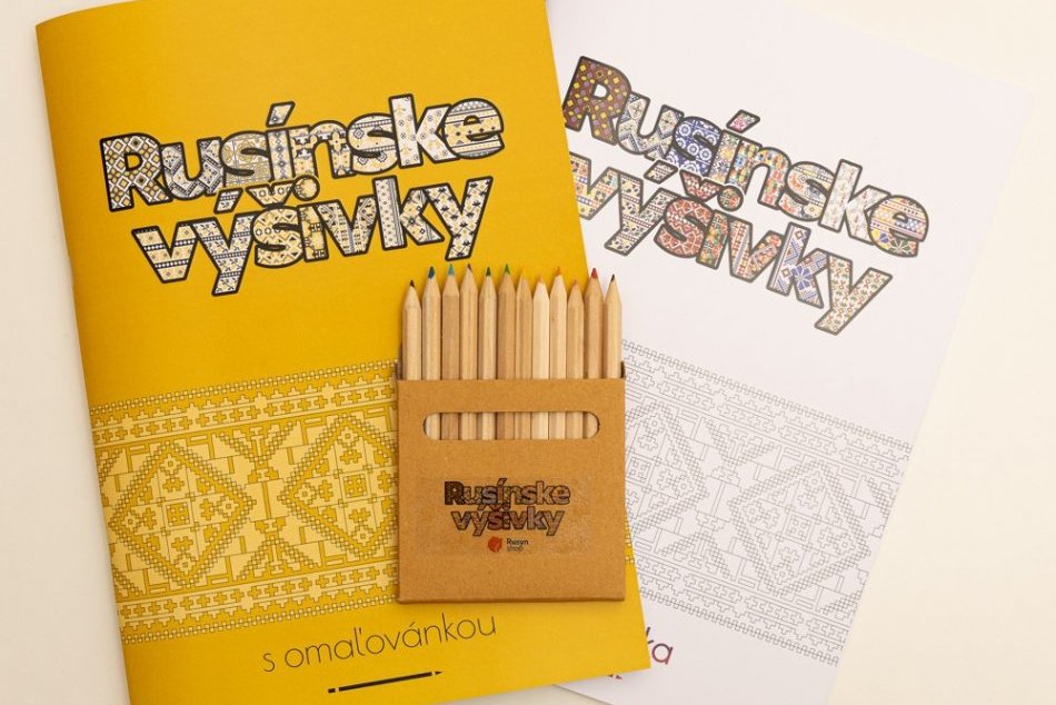 Obrazom: Rusínska novinka v podobe výšivok a omaľovaniek