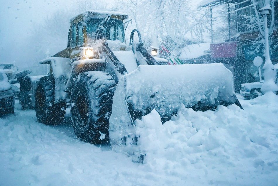 Pracovníci technických služieb mesta Michalovce v nasadení