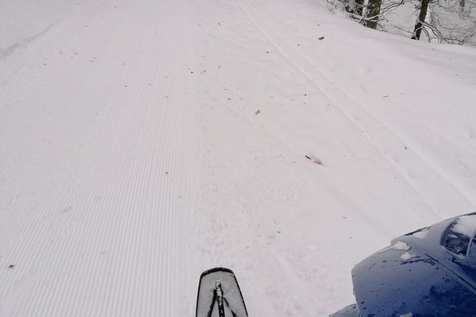 V OBRAZOCH: Zábery z úprav bežkárskych tratí v okolí Bystrice