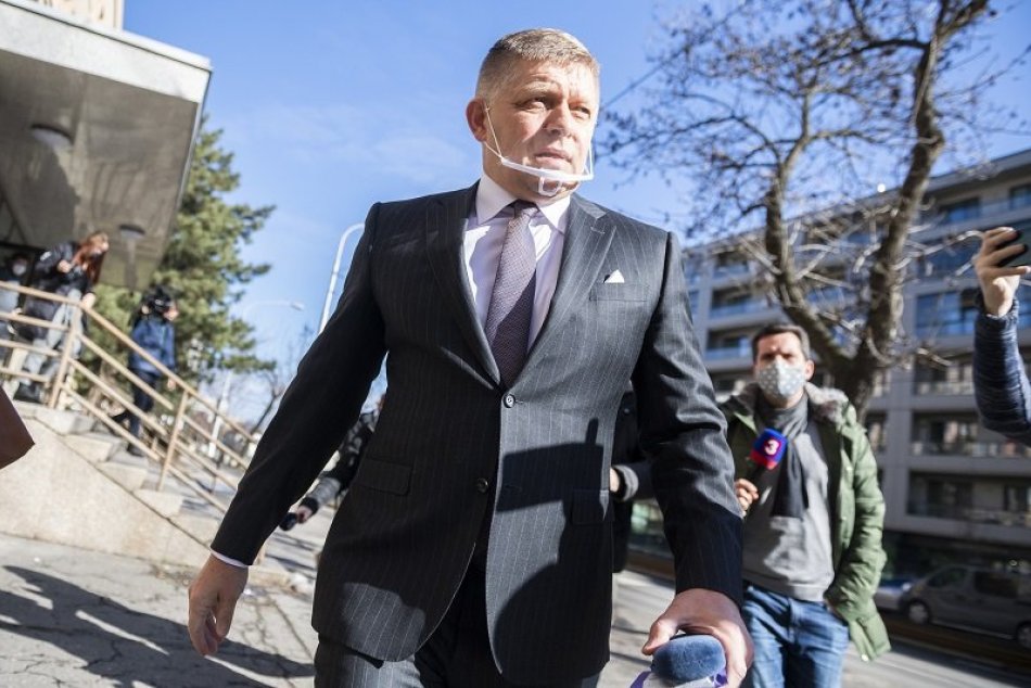 Robert Fico vypovedal na Prezídiu Policajného zboru