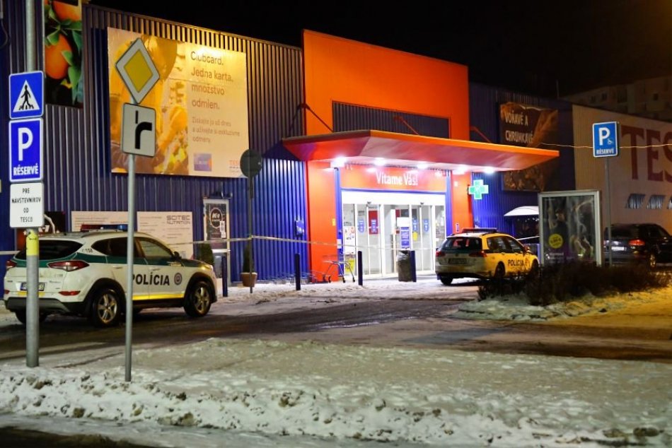 Rukojemnícka dráma v Kežmarku na FOTKÁCH