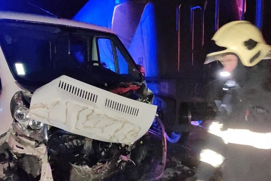 Zrážka auta s vlakom