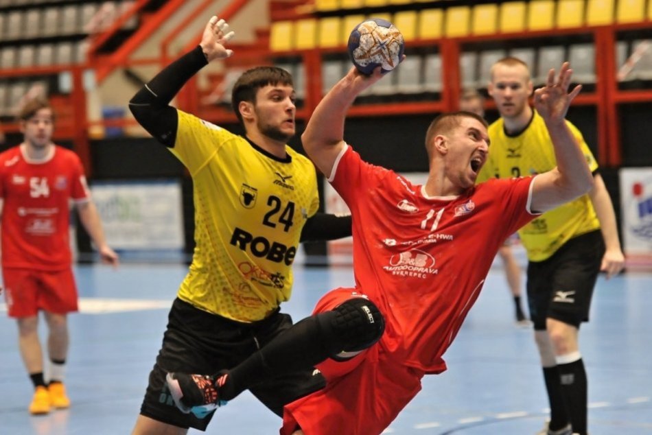 OBRAZOM: MŠK Považská Bystrica - HC Robe Zubří 28:23