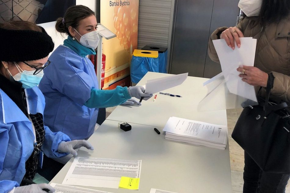 V OBRAZOCH: Očkovanie v Rooseveltovej nemocnici