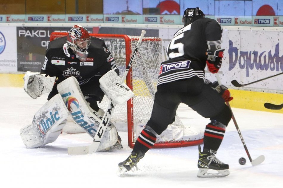 V OBRAZOCH: Bystrickí hokejisti na domácom ľade porazili priebežného lídra