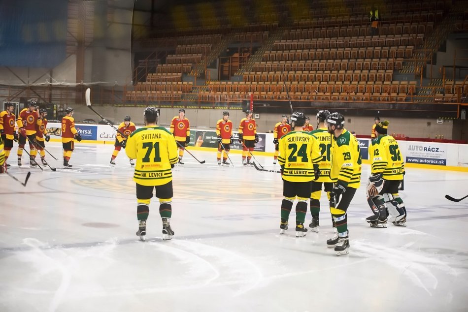 OBRAZOM: HK Autorácz Levice - HC Topoľčany 6:1 v 35. kole