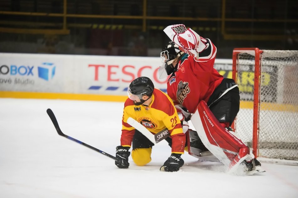 OBRAZOM: HC Topoľčany - HK'95 Považská Bystrica 3:4 v 36. kole