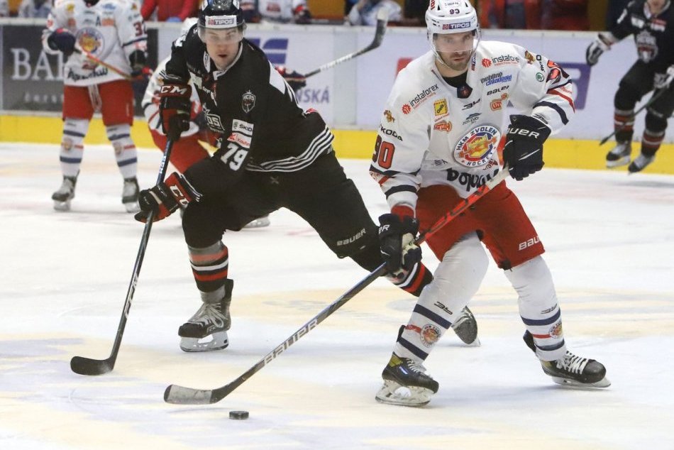 V OBRAZOCH: Pohronské derby HC 05 Banská Bystrica – HKM Zvolen