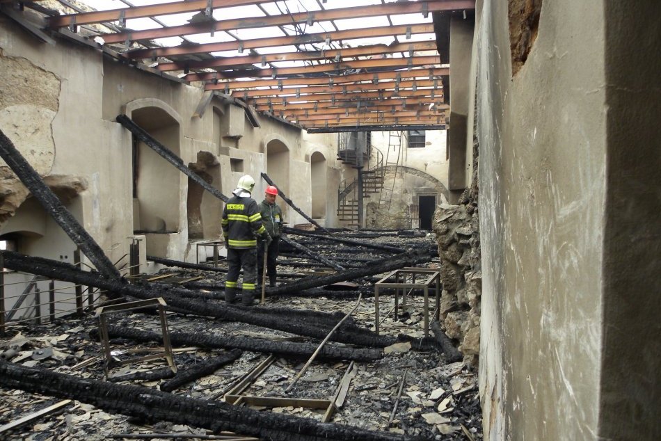 Je to už neuveriteľných 9 rokov: Smutné ZÁBERY z požiaru Krásnej Hôrky
