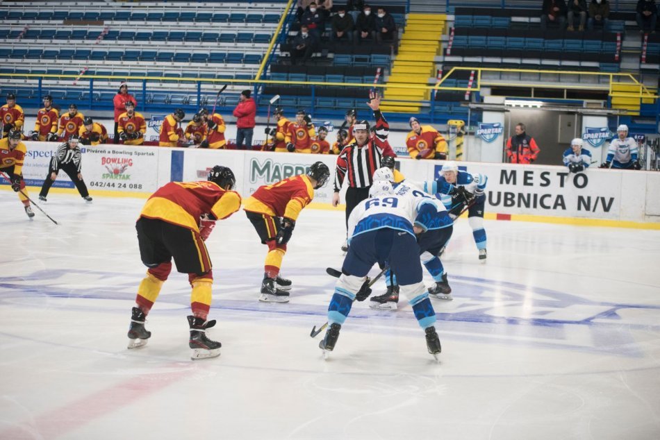 OBRAZOM: MHK Dubnica nad Váhom - HC Topoľčany 6:3 vo 4. štvrťfinále