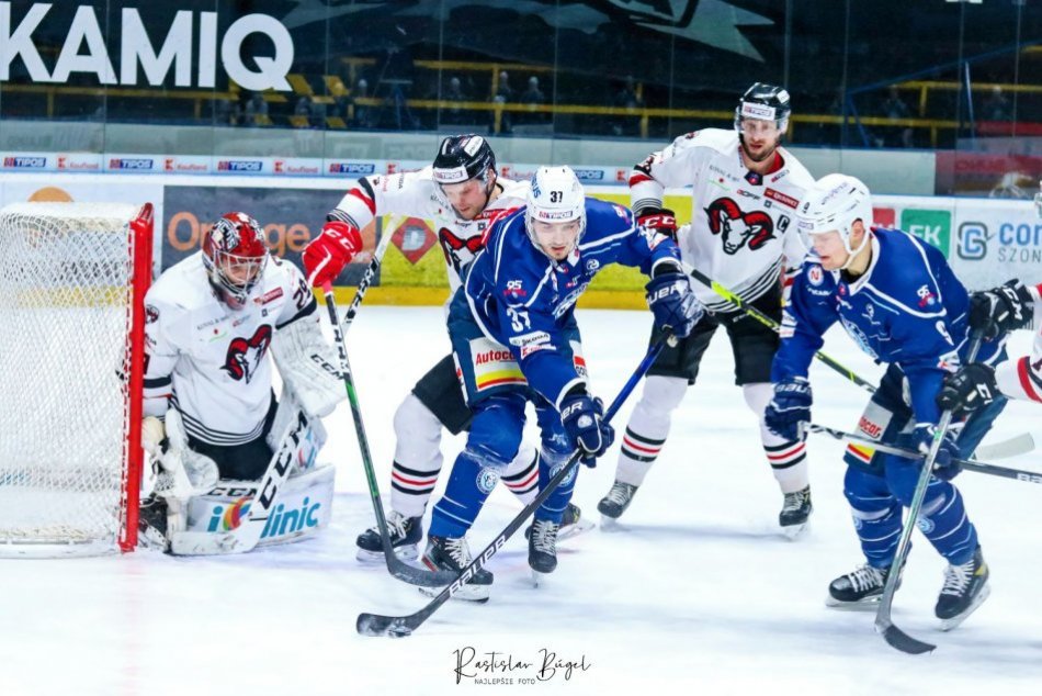 OBRAZOM: HK Nitra– HC 05 Banská Bystrica 3:1 v 49. kole