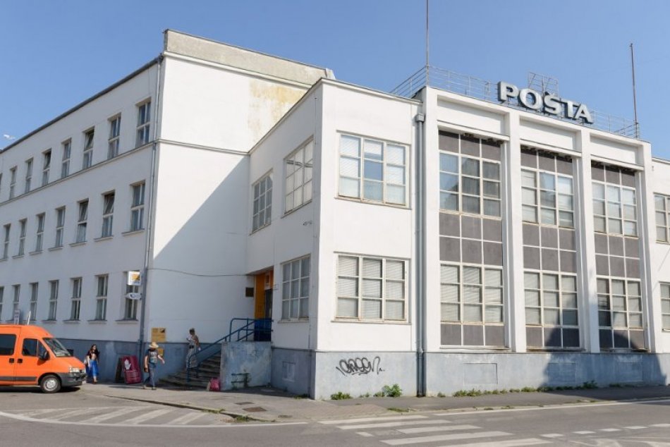Budova bývalej hlavnej pošty v Nitre