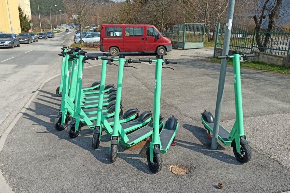 V Nitre pribudli ďalšie zdieľané kolobežky