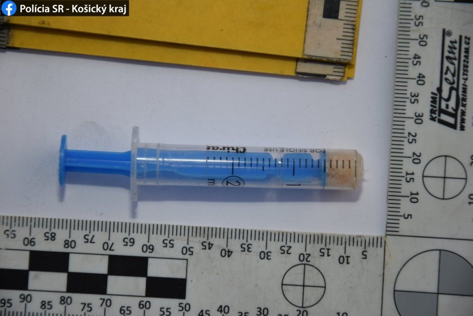 Policajti našli Smižancovi v aute drogy