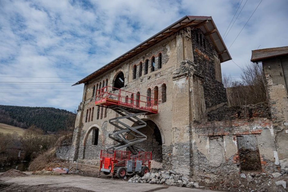 V obrazoch: Železiareň, zlievareň v lokalite Stará Maša