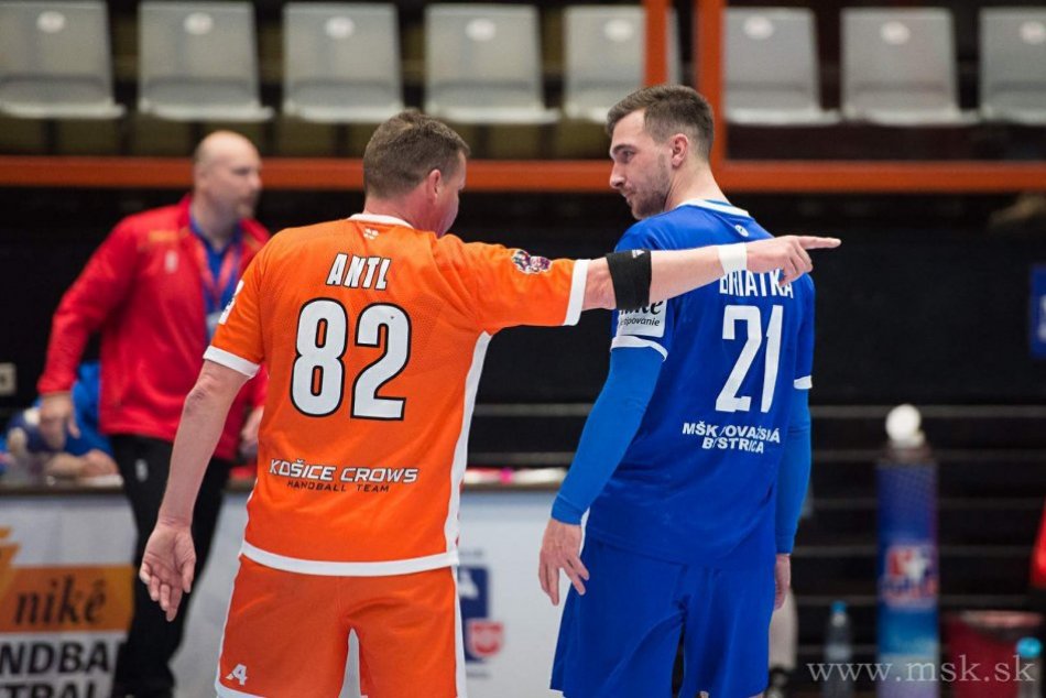 FOTO: MŠK Považská Bystrica - Košice Crows 28:27 v prvom semifinále