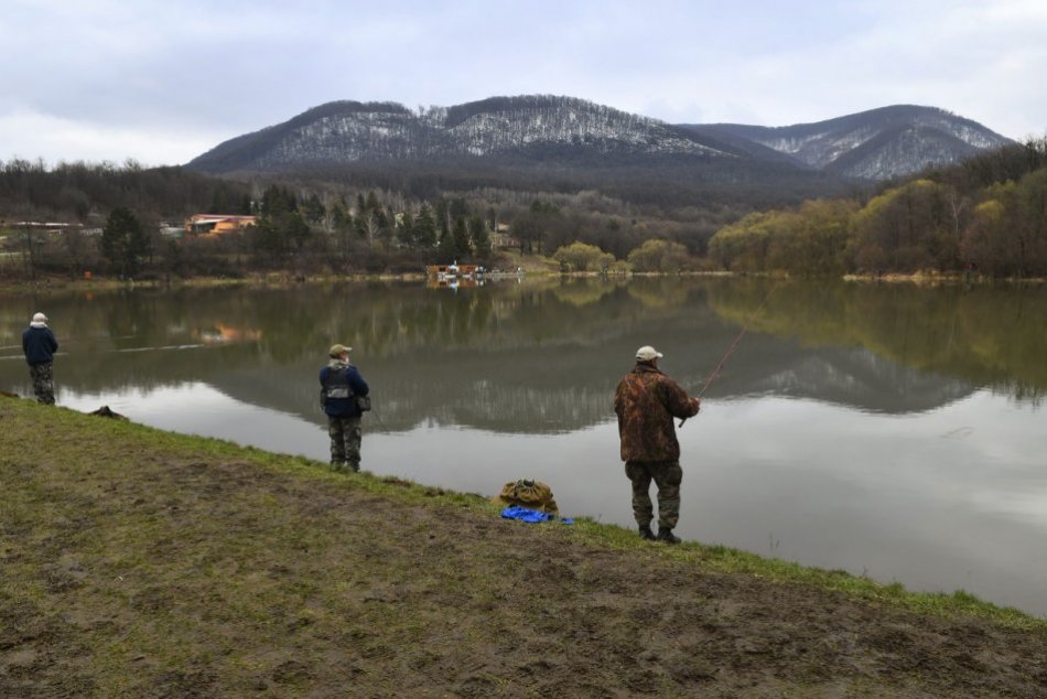 Obrazom: Pohoda a oddych nachádzajú ľudia aj na Sigorde