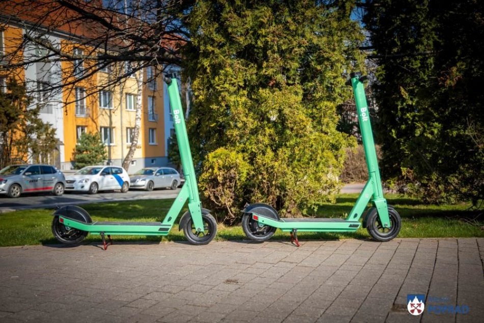 Nová vychytávka v Poprade: E-kolobežky na každom rohu