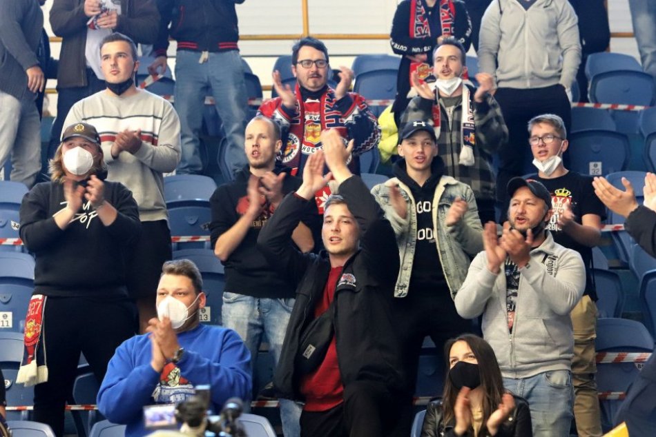 V OBRAZOCH: Druhý zápas finále HKM Zvolen – HK Poprad