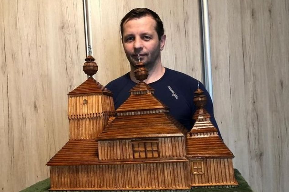 Objektívom: Ján zo Svidníka vlastnoručne vyrobil maketu kostola