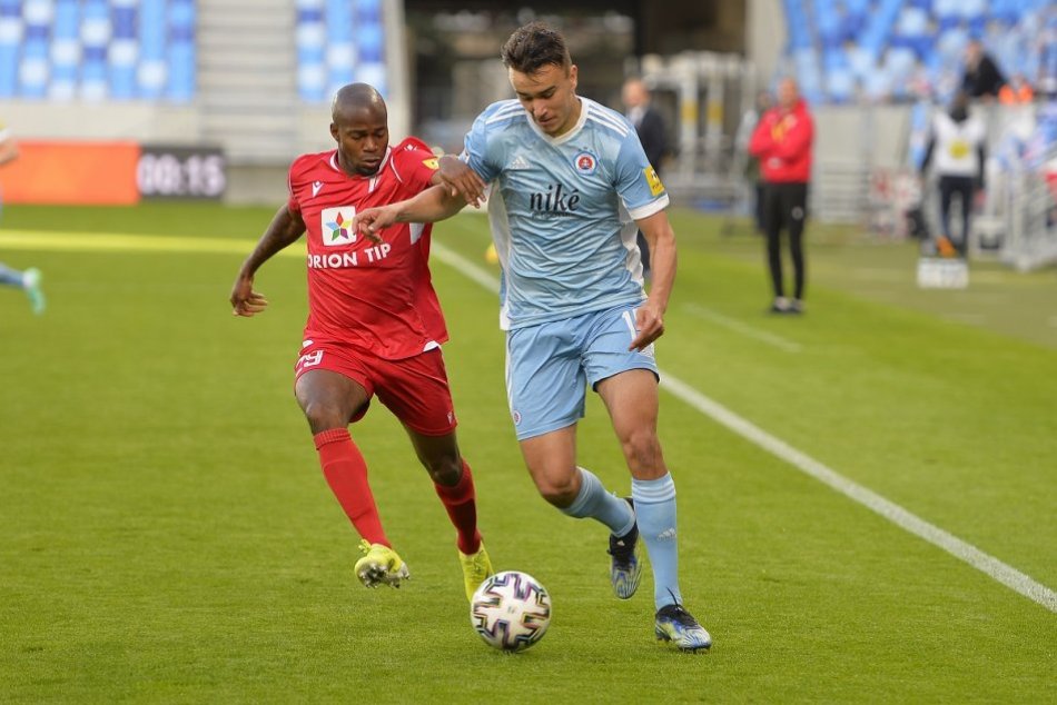 OBRAZOM: ŠK Slovan Bratislava - AS Trenčín 2:1 v 10. kole skupiny o titul
