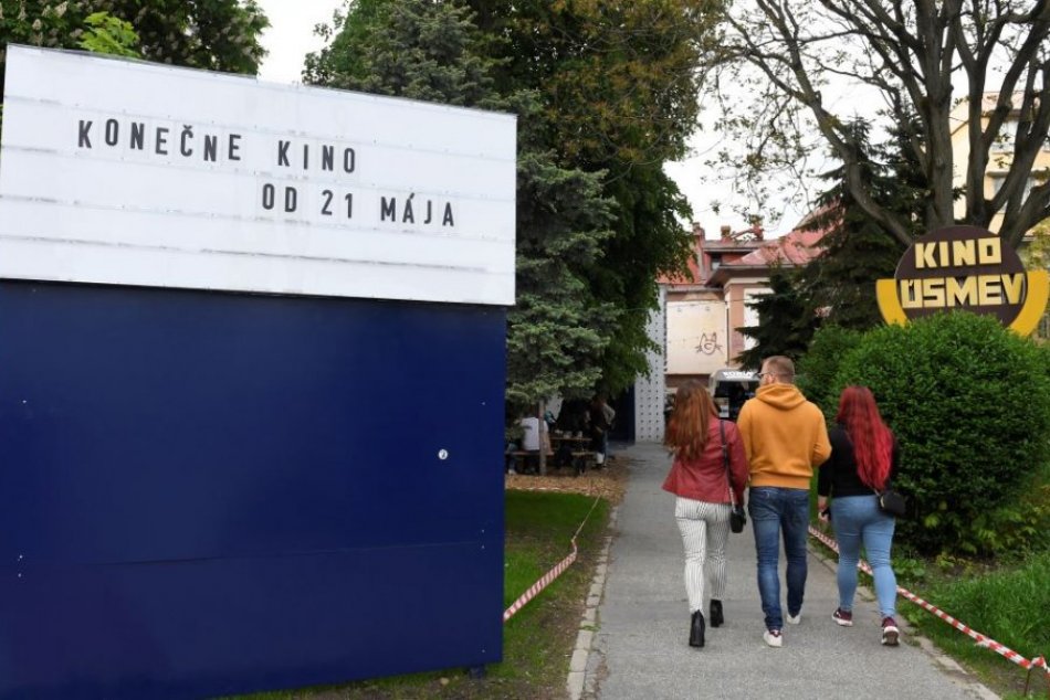 Znovuotvorenie Kina Úsmev