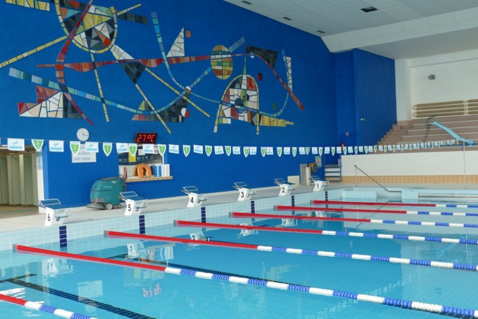 OBRAZOM: Vynovená žilinská krytá plaváreň