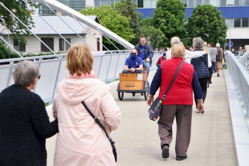 OBRAZOM: Slávnostné otvorenie Kalvárskeho mosta