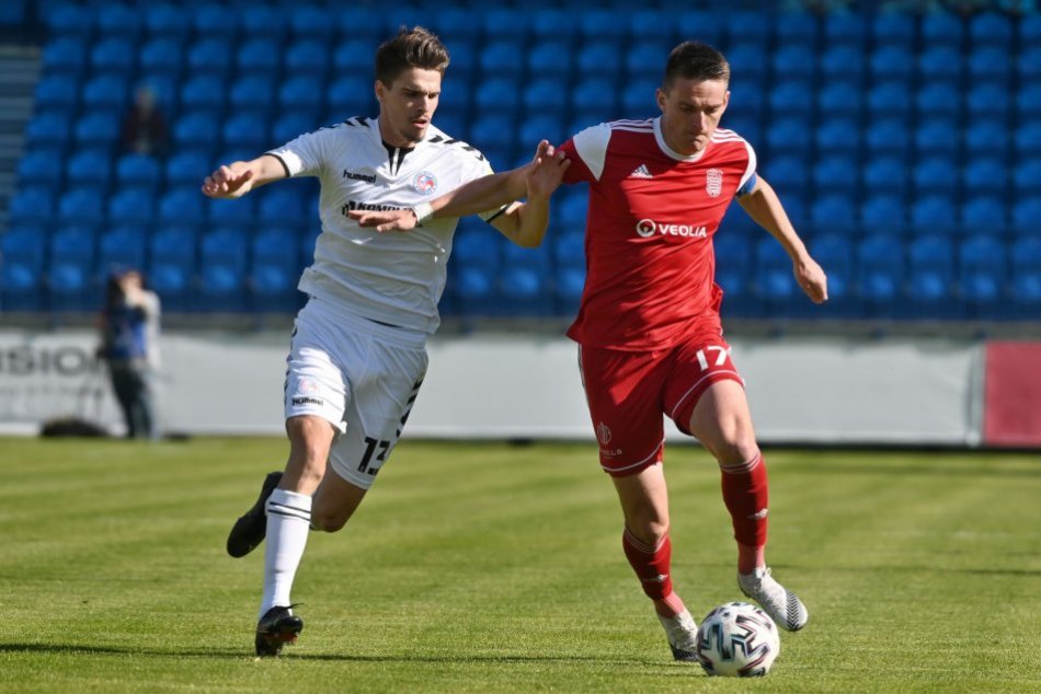 FOTO: Odvetný barážový zápas medzi FK Senica – MFK Dukla Banská Bystrica