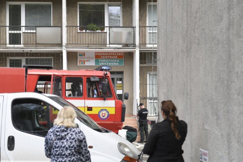 OBRAZOM: Požiar v košickej ubytovni