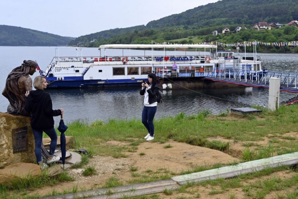 Objektívom: Na Domaši už premáva loď Bohemia
