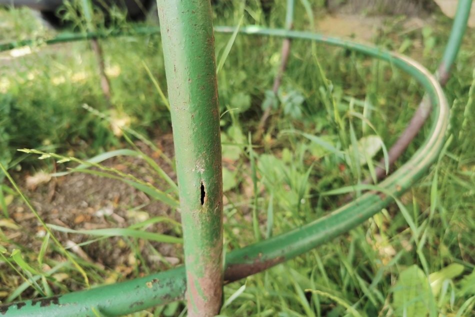 V OBRAZOCH: Zvolen odstraňuje prvky z detských ihrísk