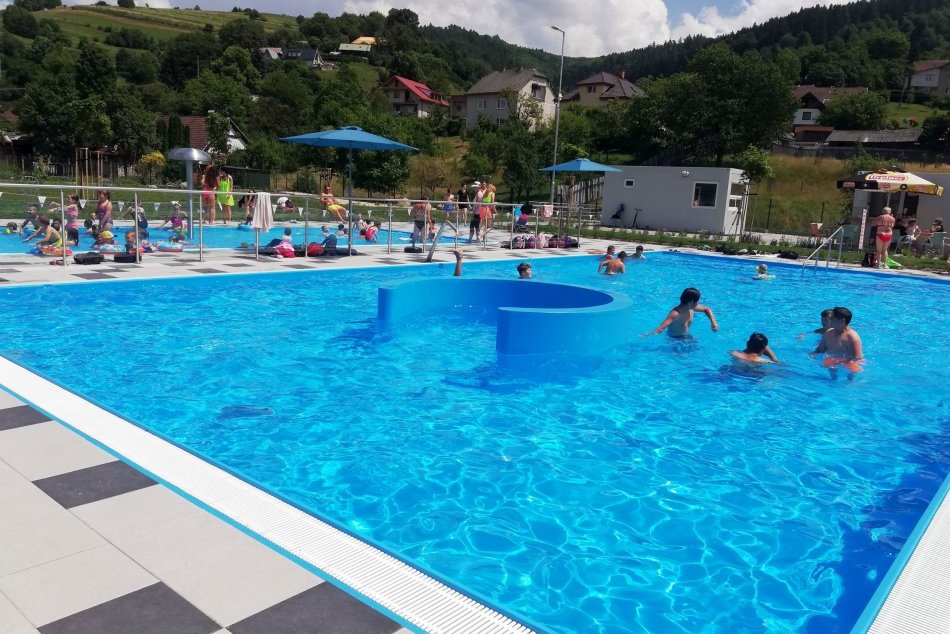 V OBRAZOCH: Obnovené letné kúpalisko v Hriňovej