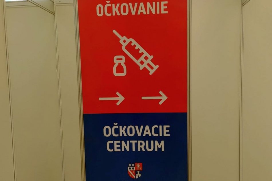 V OBRAZOCH: Očkovacie centrum Doprastav vo Zvolene