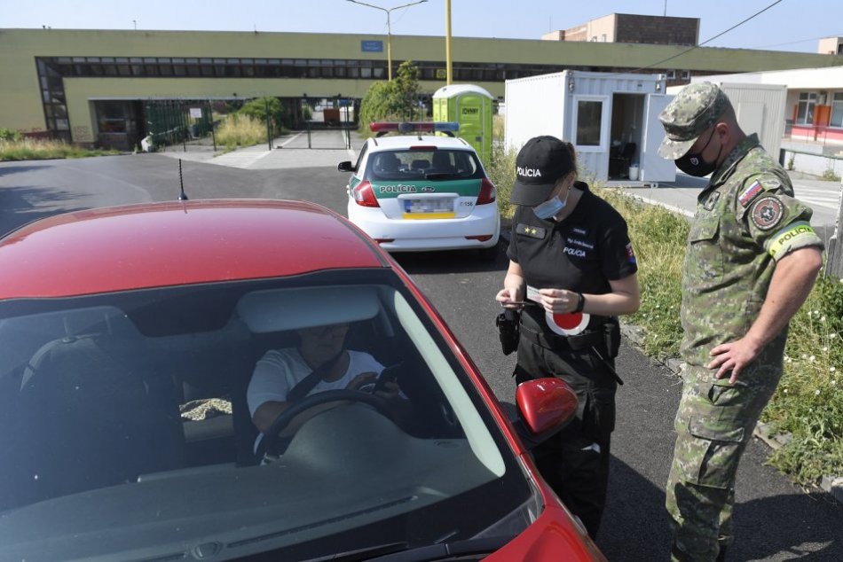 Uzavreté hraničné priechody a kontroly