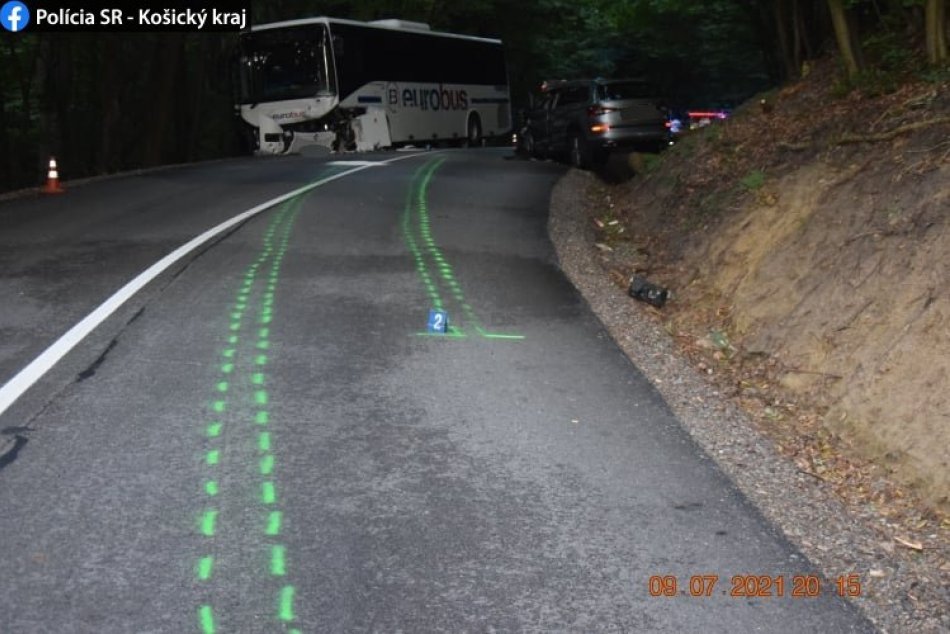 V OBRAZOCH: Vážna nehoda pri Rozhanovciach