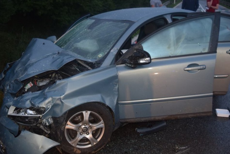 V OBRAZOCH: Pri tragickej nehode vyhasol život mladíka