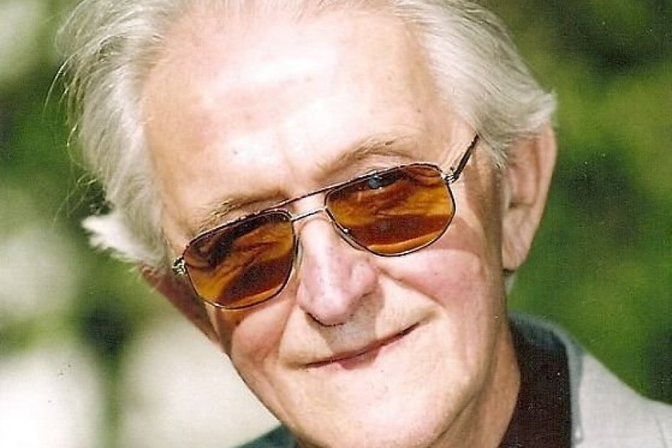 V OBRAZOCH:  V Bystrici ordinuje najstarší slovenský lekár Karol Mika