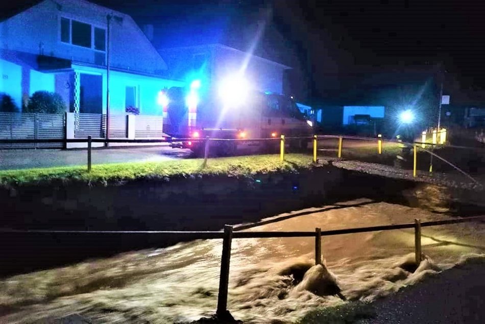 FOTO: Bleskové povodne spôsobili v obci Valaská Belá rozsiahle škody